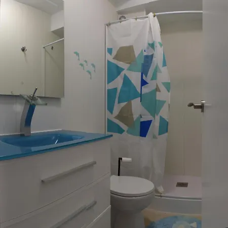 Apartment Vs *